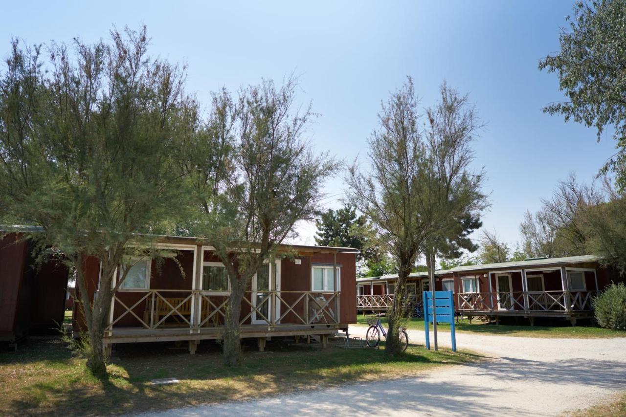 Camping Village Capalonga بيبيوني المظهر الخارجي الصورة