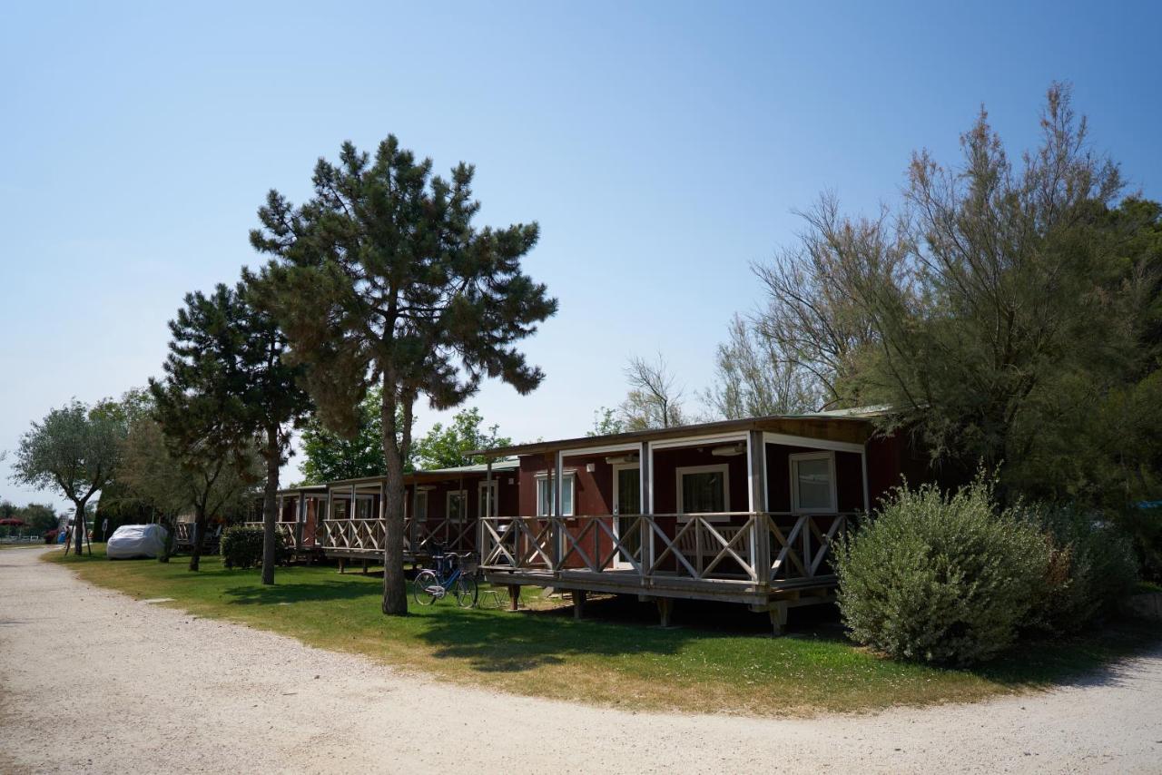 Camping Village Capalonga بيبيوني المظهر الخارجي الصورة